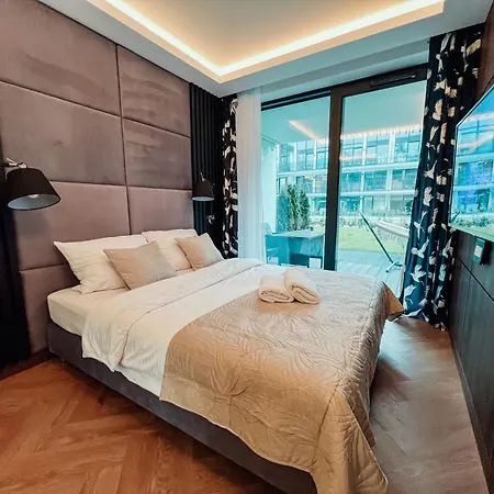 Apartment Stegna Modern Amber
