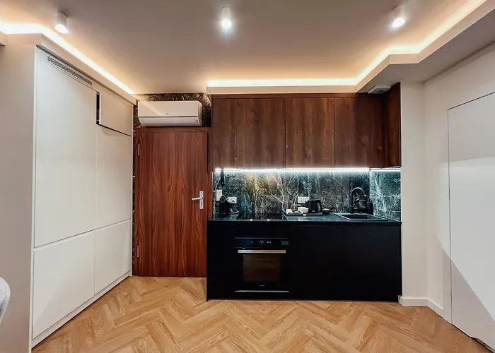 Modern Amber * Stegna (Pomerania)