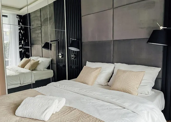 Modern Amber Stegna (Pomerania)